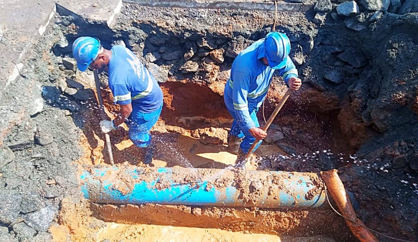 Semae suspende abastecimento de água em bairros de Mogi após rompimento de tubulação