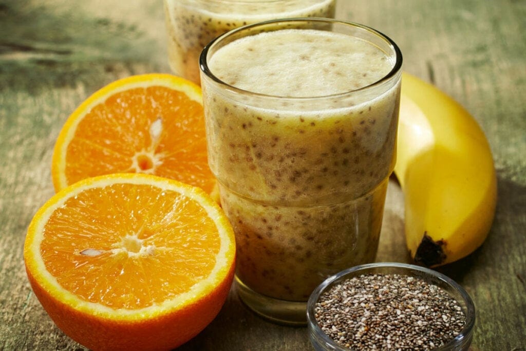 9 sucos com chia para ajudar a emagrecer