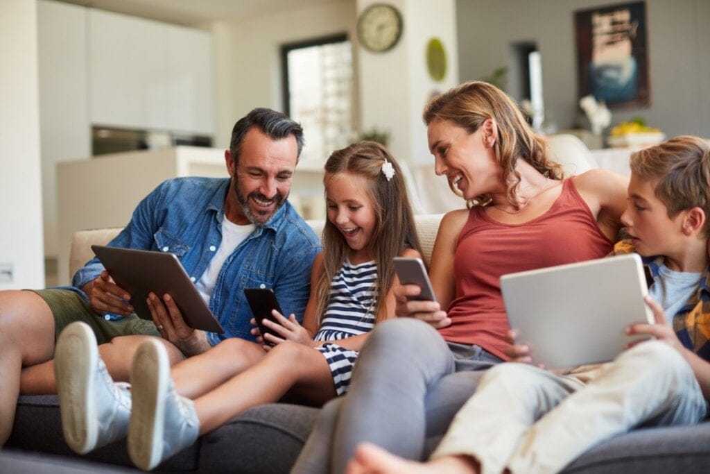 5 dicas para usar a tecnologia de forma educativa com crianças