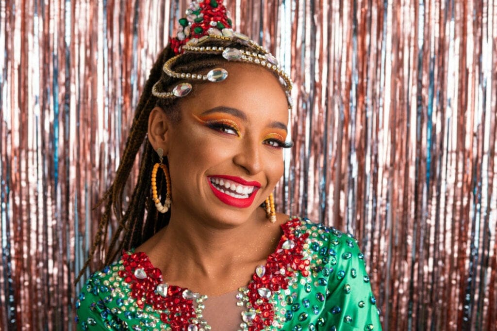 Veja cuidados com o glitter e a exposição ao sol no Carnaval