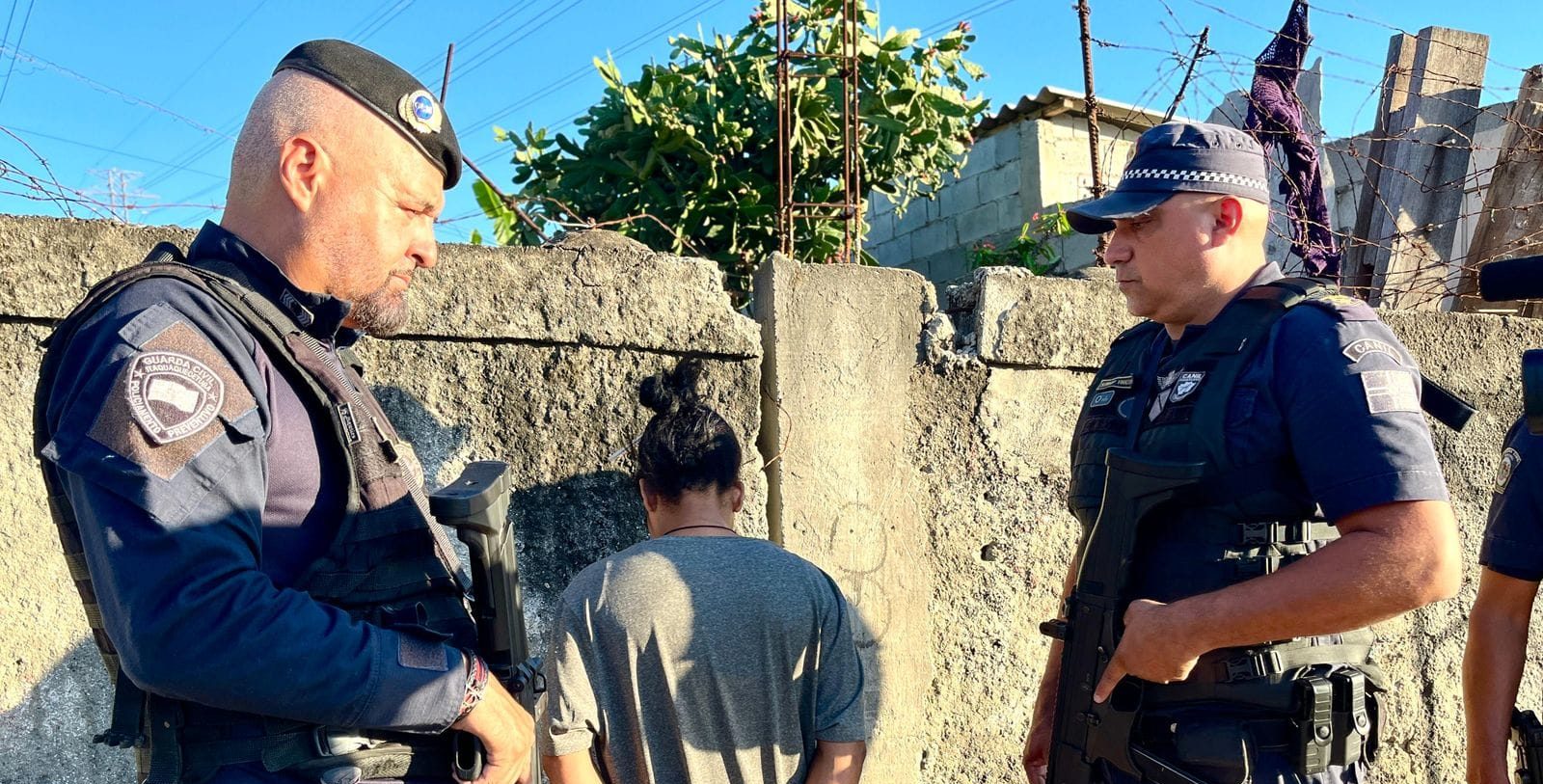 Polícia Municipal de Itaquá prende suspeita de integrar a 'quadrilha do tráfico'