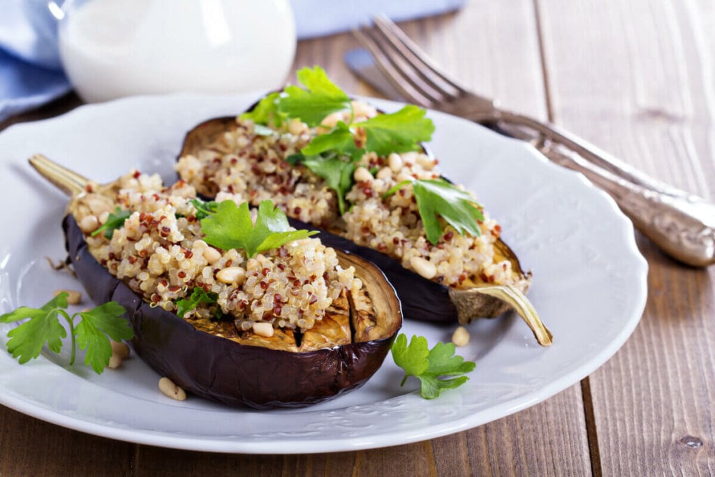 5 receitas práticas com berinjela para o almoço
