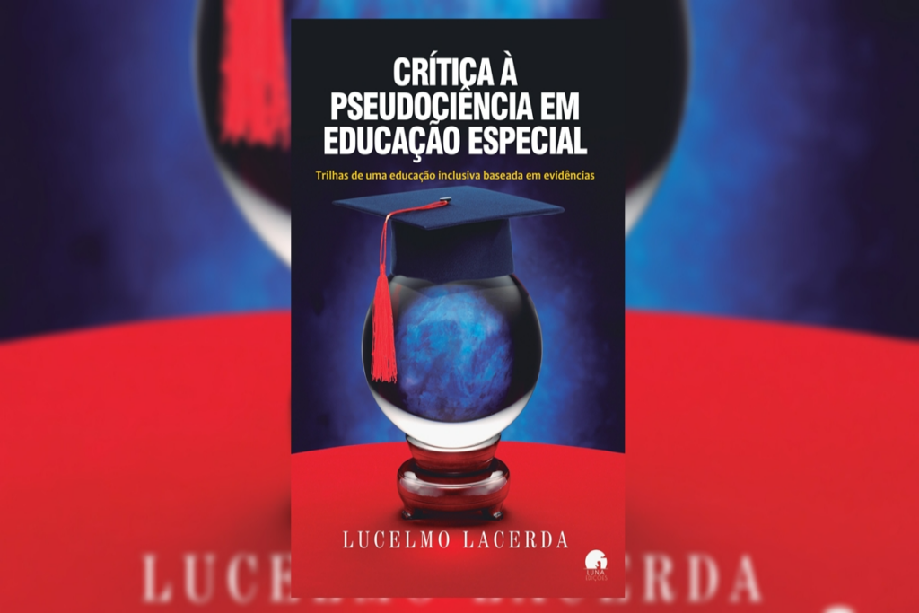 Capa de livro azul e vermelha com título e nome do autor com um globo de vidro e um chapéu de formatura em cima