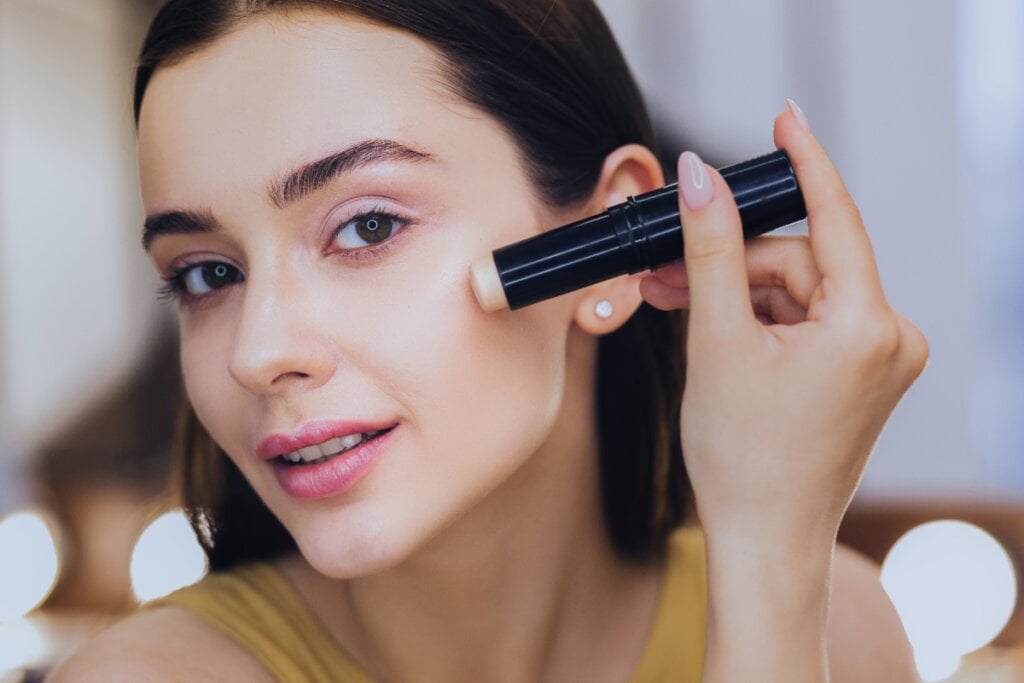 5 dicas para fazer uma maquiagem glow perfeita
