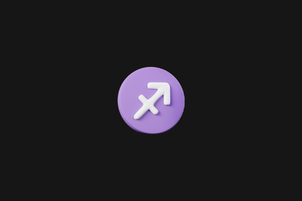 Ilustração do signo de sagitário em um círculo roxo e em cima de um fundo preto
