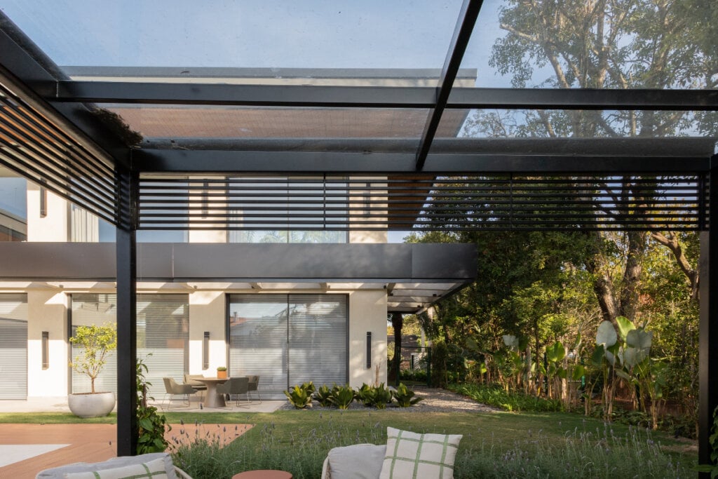 3 dicas para usar solários e gazebos na área externa