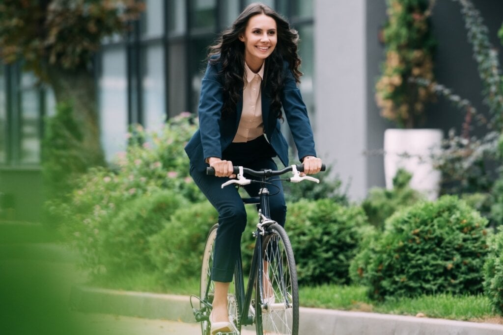 6 benefícios do ciclismo para as mulheres