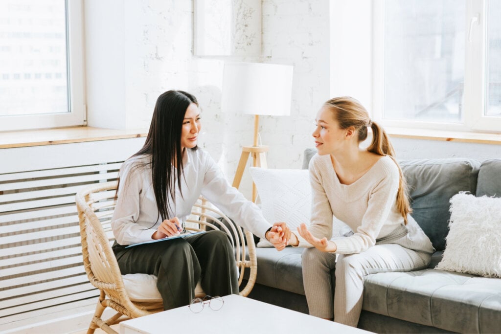 Veja como a maternidade impacta a saúde mental das mulheres