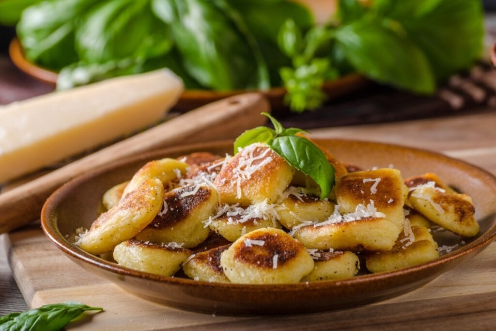 7 receitas práticas de nhoque de batata-doce