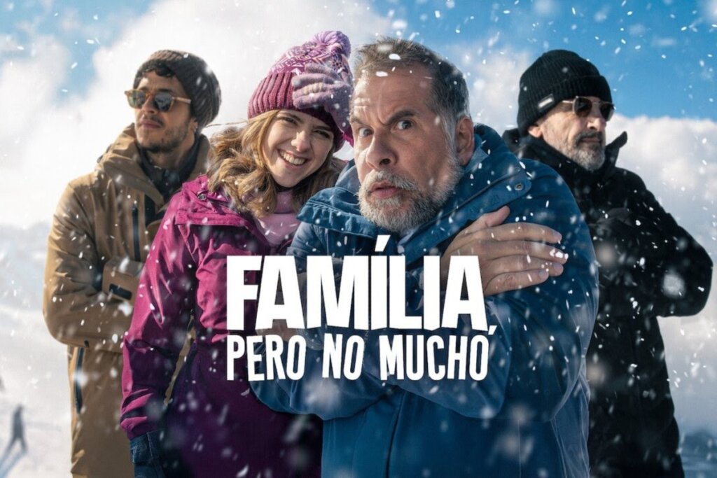 Leandro Hassum e elenco posando com roupas de frio em meio à neve na comédia nacional Família, Pero No Mucho