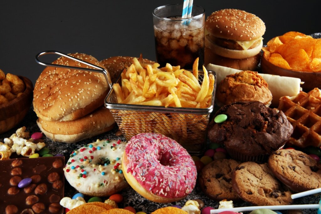 Inflamação crônica: 5 alimentos que podem estar por trás das dores articulares