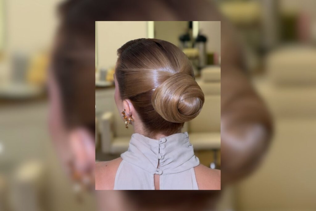 Cabelo loiro preso em um coque escultural