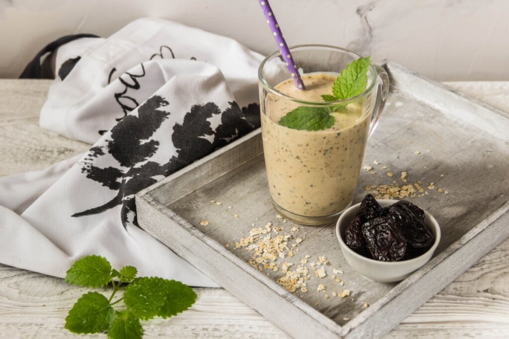 Vitaminas caseiras: 5 receitas ricas em fibras para o dia a dia