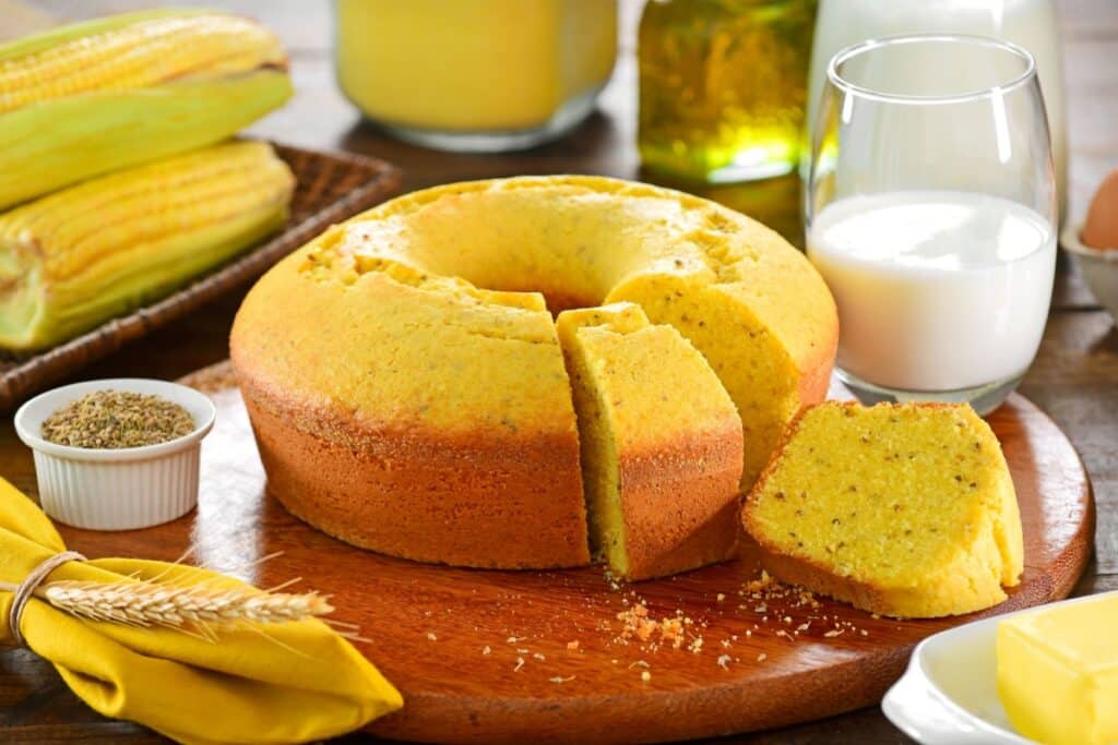 Bolo de milho-verde: 3 receitas fáceis e deliciosas para o lanche da tarde