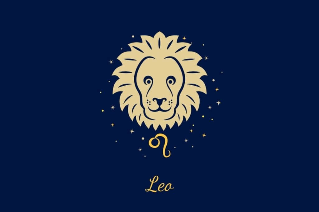Um fundo azul-marinho escuro com ilustração frontal da cabeça de um leão com uma juba farta e simétrica. Abaixo do queixo, o glifo de Leão (um círculo com uma cauda curvada). Abaixo, o texto "Leo".