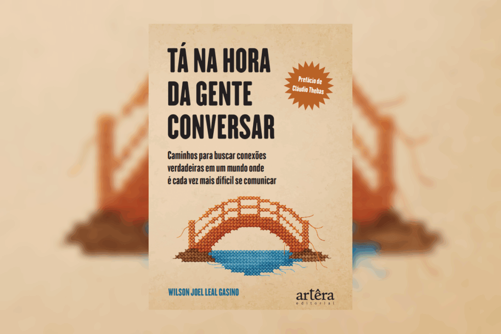 Capa de livro bege, com título em preto, nome do autor em azul e com ilustração de ponte laranja em cima de lago em ponto cruz
