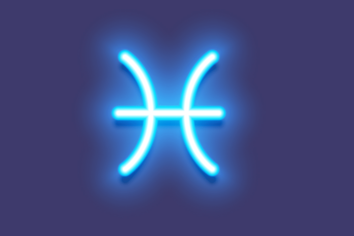 A imagem apresenta o símbolo do signo de Peixes em branco, com um intenso efeito luminoso azul neon. O ícone está centralizado sobre um fundo azul-arroxeado escuro, criando uma aparência moderna e brilhante.