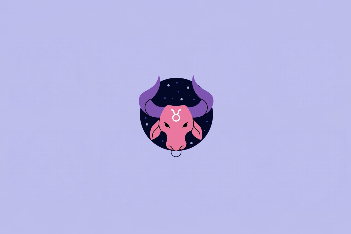 Ilustração do signo de Touro, representado pela cabeça de um touro com rosto rosa, grandes chifres roxos e orelhas voltadas para os lados. O símbolo de Touro aparece em branco na testa. Ao fundo há um círculo azul-marinho com pequenos pontos semelhantes a estrelas. Em fundo roxo-claro.